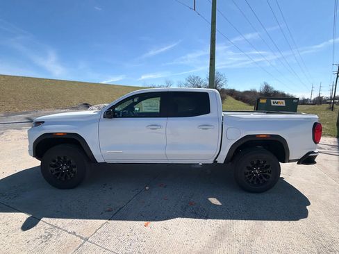 New 2026 GMC Canyon Elevation image 14