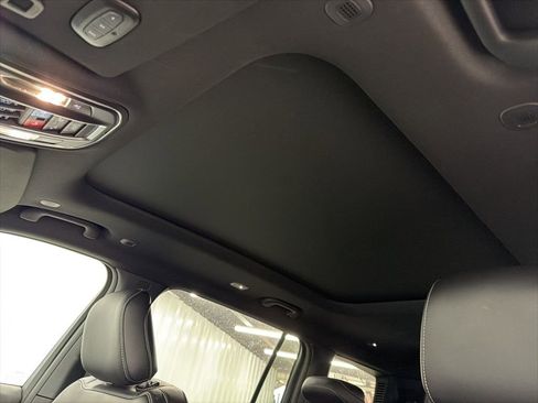 New 2026 Jeep Grand Cherokee L Limited RWD image 22