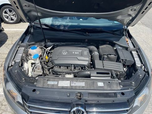 Used 2014 Volkswagen Passat 1.8T SE FWD image 2