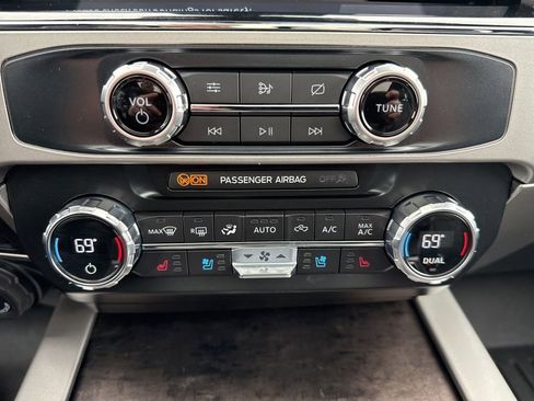 Certified 2022 Ford F350 Lariat w/ Lariat Ultimate Package image 30