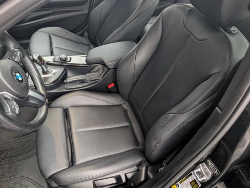 Used 2015 BMW 320i Sedan RWD image 11