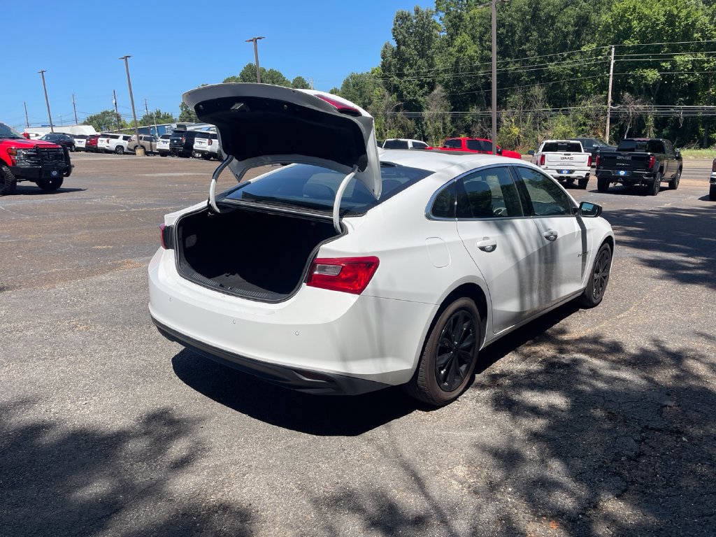Used 2024 Chevrolet Malibu LT FWD image 36