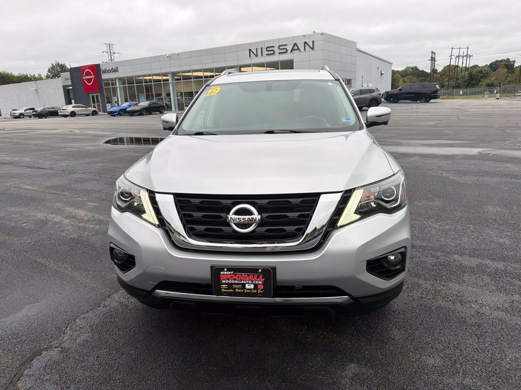 Certified 2019 Nissan Pathfinder Platinum AWD/4WD image 2