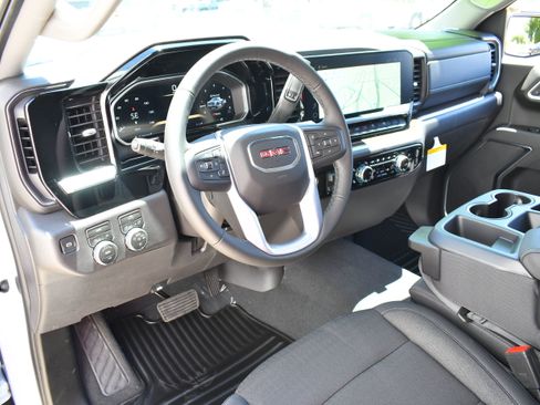 New 2026 GMC Sierra 1500 Elevation AWD/4WD image 15