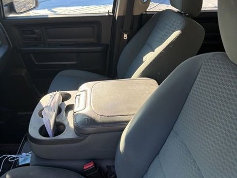 Used 2014 RAM 1500 Express image 11