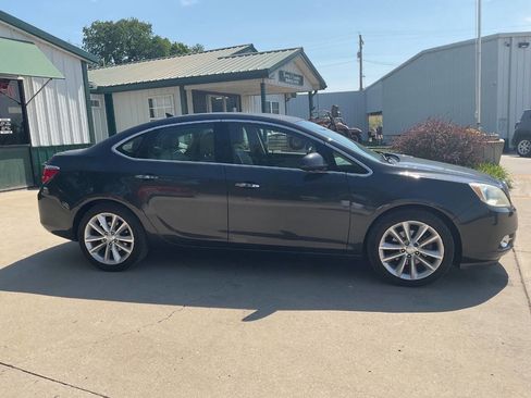 Used 2014 Buick Verano FWD image 2