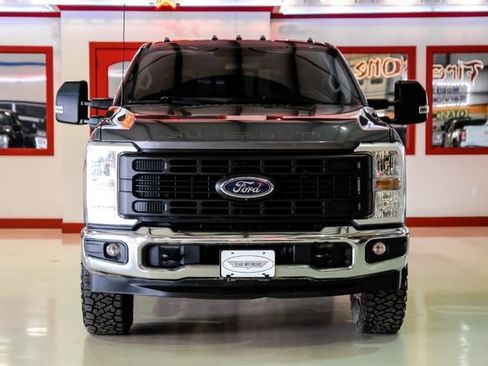 Used 2023 Ford F350 XL w/ 360-Degree Camera Package AWD/4WD image 8