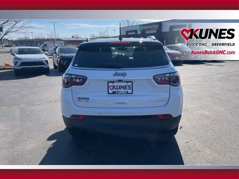 Used 2025 Jeep Compass Limited image 6