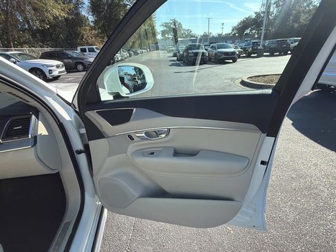 Certified 2024 Volvo XC90 B5 Core w/ Protection Package Premier image 20