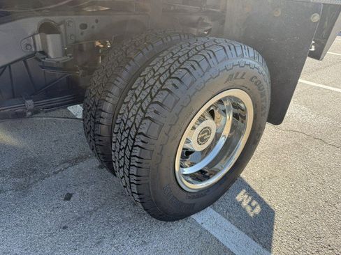 Used 2019 GMC Sierra 3500 4x4 Crew Cab w/ Sierra Convenience Package image 12