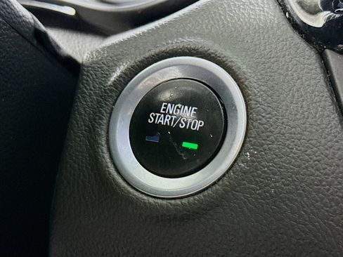 Used 2019 Buick Envision Essence image 21