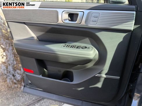 Used 2026 Hyundai Santa Fe Limited image 23