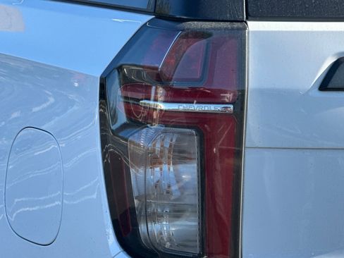 Used 2021 Chevrolet Tahoe Z71 w/ Rear Media and Nav Package image 46