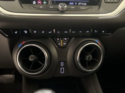 Used 2020 Chevrolet Blazer LT image 16