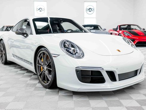 Used 2018 Porsche 911 Carrera T RWD image 8
