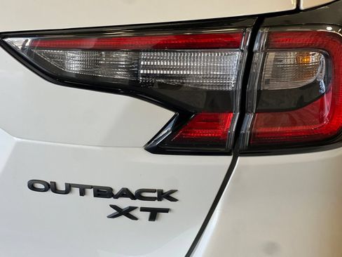 Certified 2025 Subaru Outback Onyx Edition XT AWD/4WD image 25