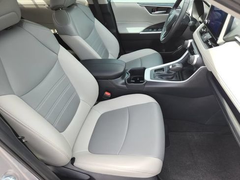 Used 2024 Toyota RAV4 XLE Premium FWD image 12