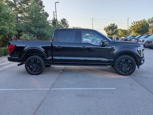 Certified 2025 Ford F150 Platinum w/ Equipment Group 702A High AWD/4WD image 3