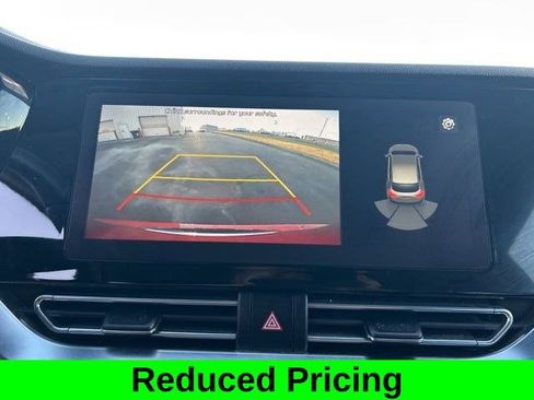 Used 2021 Kia Niro EX Premium w/ Cold Weather Package image 28
