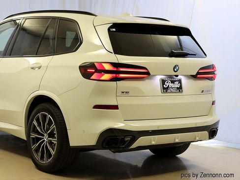 Used 2026 BMW X5 M60i AWD/4WD image 4