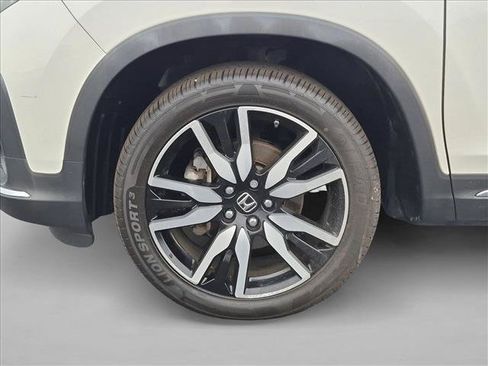 Used 2019 Honda Pilot Elite image 22