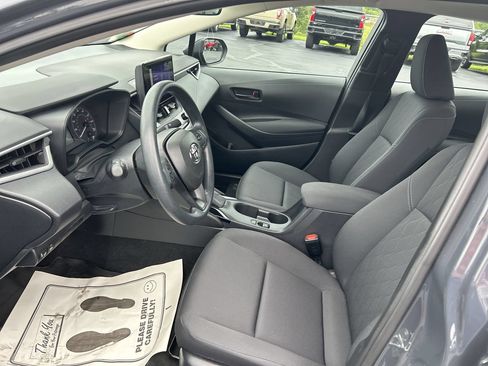 Used 2023 Toyota Corolla LE w/ LE Convenience Package FWD image 21