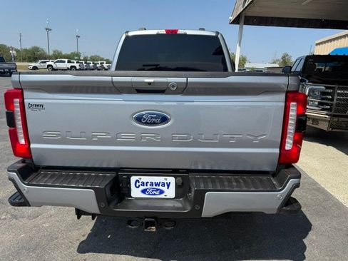 Used 2024 Ford F250 XLT w/ XLT Premium Package AWD/4WD image 6