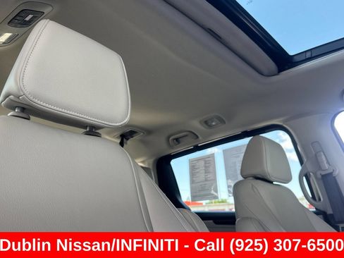 Used 2025 Honda Odyssey EX-L image 21