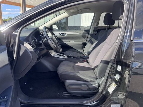Used 2015 Nissan Sentra SV FWD image 12