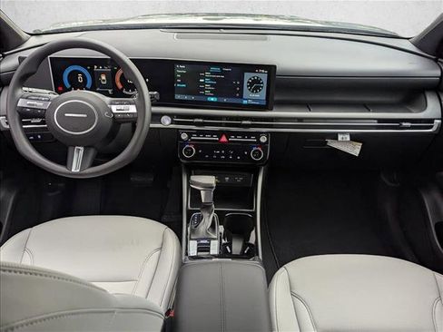 New 2026 Hyundai Santa Cruz SEL FWD image 13
