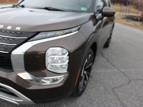 Used 2022 Mitsubishi Outlander SEL image 41