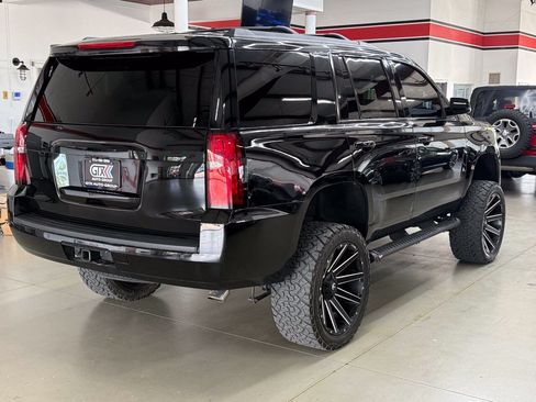 Used 2019 Chevrolet Tahoe LT AWD/4WD image 2