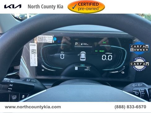 Certified 2025 Kia Niro LX image 10