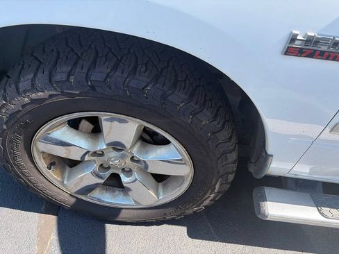 Used 2016 RAM 1500 Big Horn AWD/4WD image 5