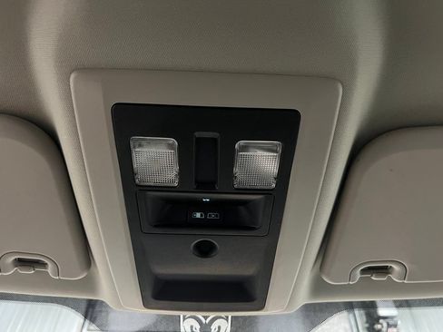Used 2009 Dodge Ram 1500 Truck SLT AWD/4WD image 24