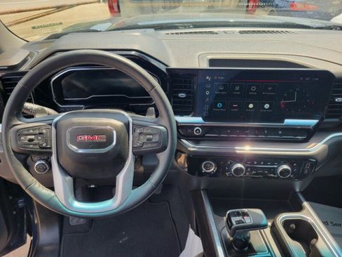 Used 2023 GMC Sierra 1500 SLT w/ SLT Premium Package RWD image 15