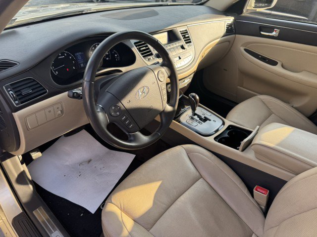 Used 2009 Hyundai Genesis 3.8 w/ Premium Plus Pkg 3 RWD image 10