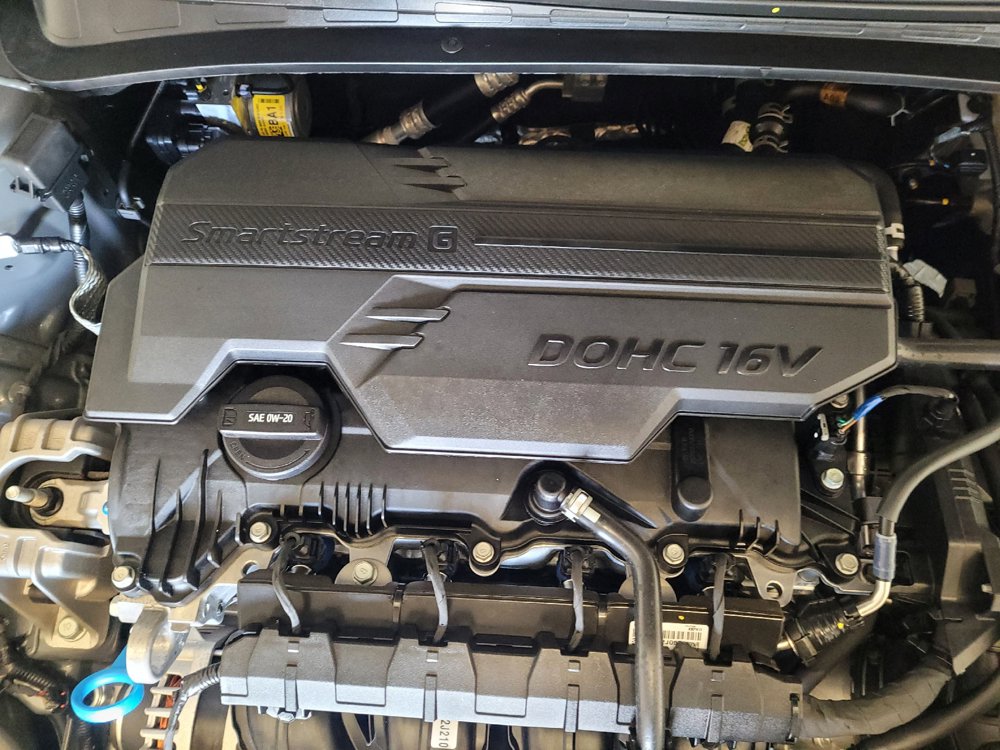 Used 2025 Hyundai Elantra Sport FWD image 30