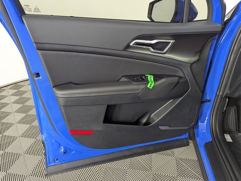 New 2026 Kia Sportage EX image 18