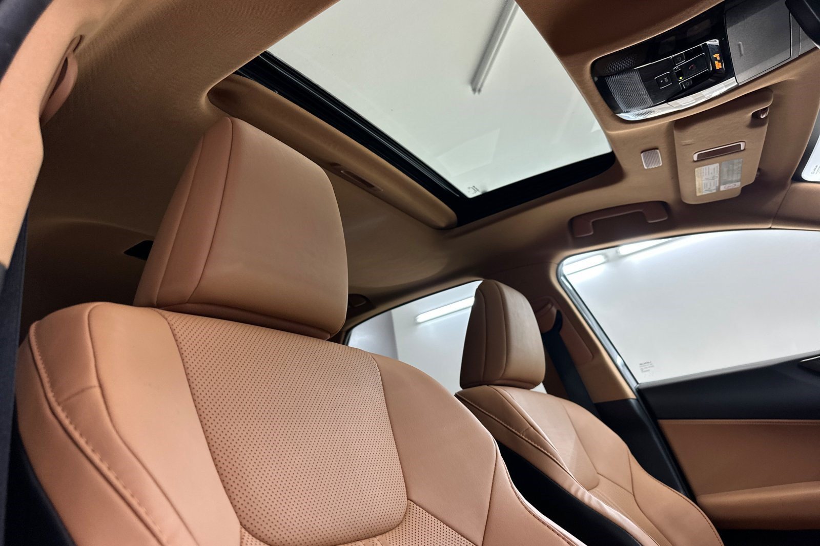 Used 2024 Lexus NX 250 FWD w/ Cold Area Package image 24