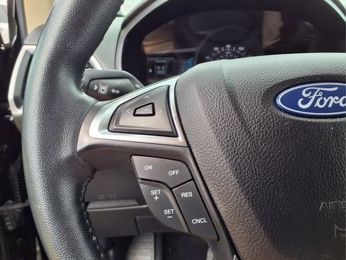 Used 2023 Ford Edge SEL AWD/4WD image 17