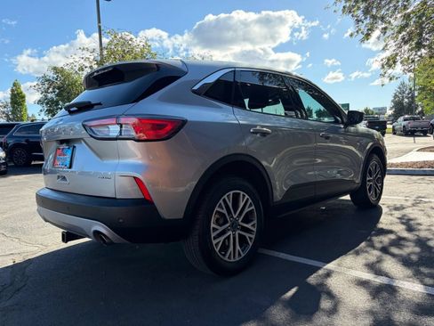 Used 2022 Ford Escape SEL AWD/4WD image 5