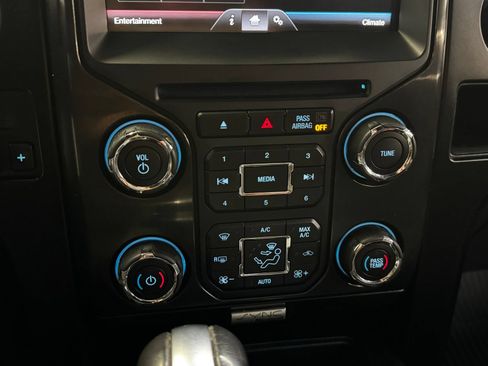 Used 2014 Ford F150 FX4 w/ Equipment Group 402A Luxury AWD/4WD image 21