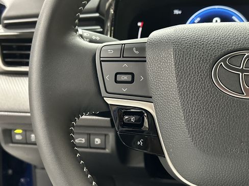 Certified 2026 Toyota Camry SE w/ Convenience Package FWD image 19