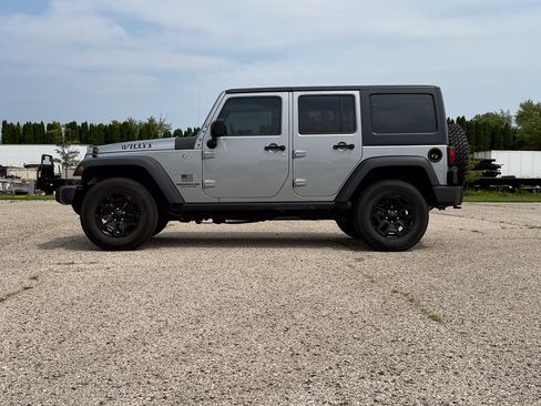 Used 2017 Jeep Wrangler Unlimited Sport AWD/4WD image 4