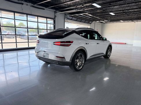 Used 2024 Genesis GV60 Performance AWD/4WD image 6