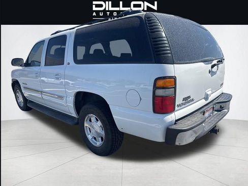 Used 2005 GMC Yukon XL SLT w/ SLT Preferred Equipment Group AWD/4WD image 5