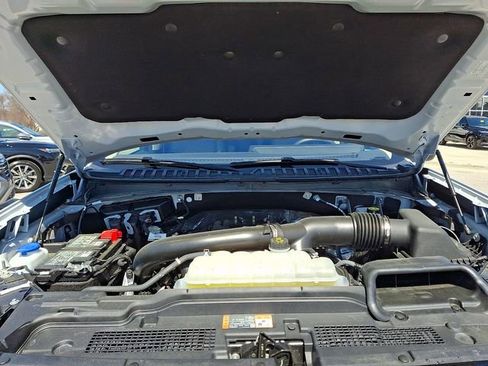 Used 2025 Ford Expedition Active image 31