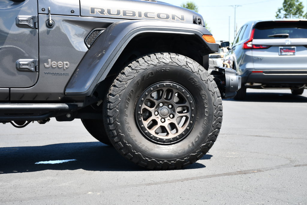 Used 2022 Jeep Wrangler Unlimited Rubicon w/ Xtreme Recon 35" Tire Package AWD/4WD image 9