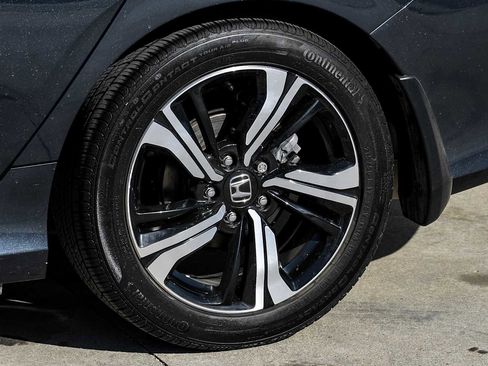 Used 2016 Honda Civic Touring image 55